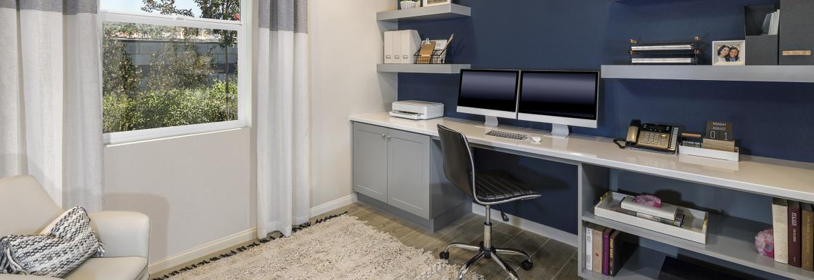 KB Homes home office option with desks and computers